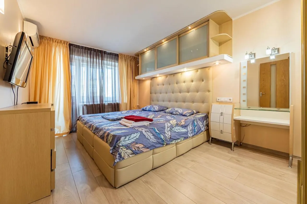 Three-Room Apartments On Central District Kijev